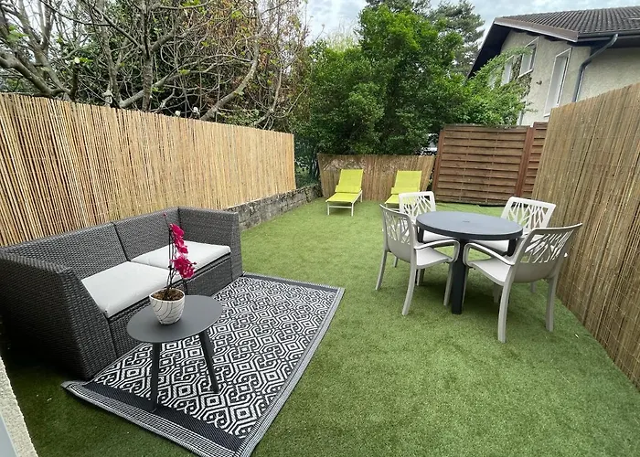 Jardin Prive 2